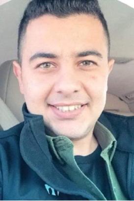 Hatay'da enkazda kalan uzman çavuş, annesi ve kardeşi toprağa verildi