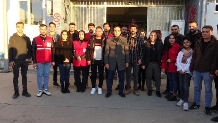 Silopi’den deprem bölgesine 70’i Irak’tan gelen 195 TIR yardım malzemesi gönderildi