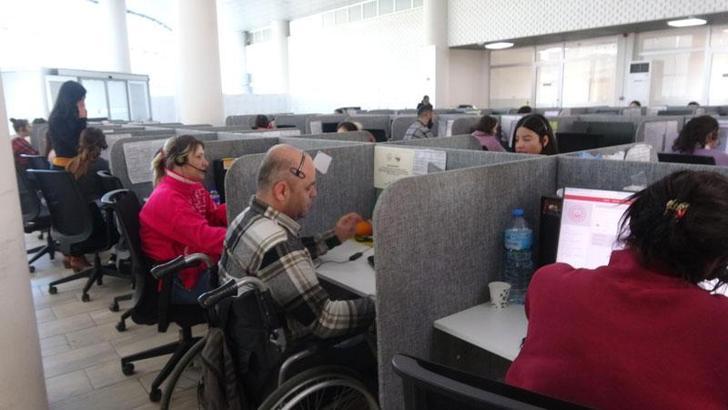 'Afet Acil Hattı'na 8 günde, 100 bini asılsız 350 bin çağrı