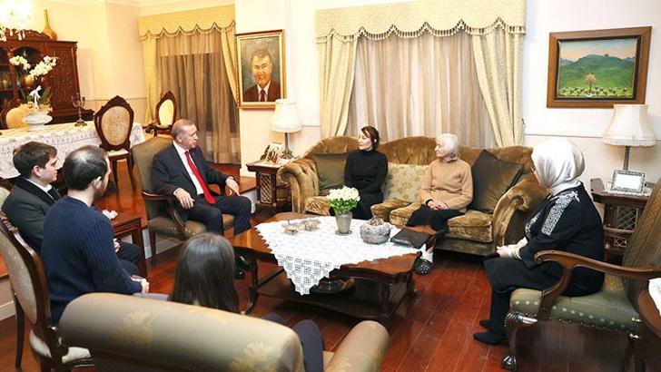 Cumhurbaşkanı Erdoğan ve eşi Emine Erdoğan'dan, Baykal ailesine taziye ziyareti