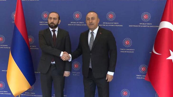 Bakan Çavuşoğlu: Ermenistan bu zor günümüzde dostluk elini uzattı