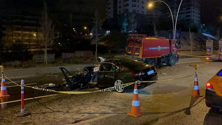 Ankara'da sulama tankerine çarpan otomobilin sürücüsü öldü