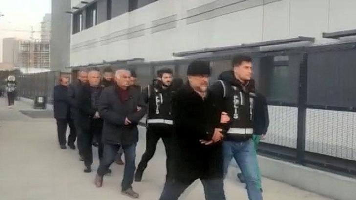 Yaptıkları binalar depremde yıkılan 5 müteahhit İstanbul'da gözaltına alındı