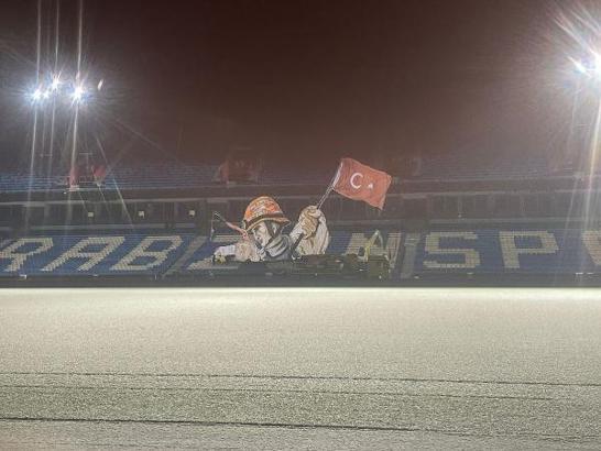 (ÖZEL) Dünyanın konuştuğu koreografinin mimarları: Türkiye'nin teşekkürünü ilettik