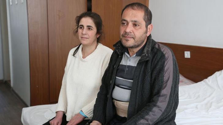 Gönül çifti ve 3 çocukları, molozları itip, sürünerek enkazdan kurtuldu