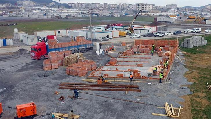 Depremin vurduğu 2 ilçede yığma evler ay sonunda teslim edilecek