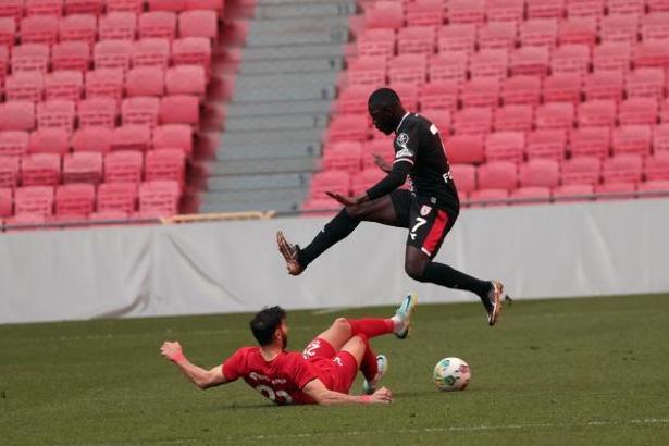 Samsunspor hazırlık maçında Çorum FK'yı 3-0 mağlup etti