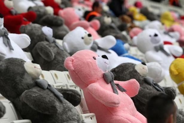 Beşiktaş’tan ‘Bu oyuncak sana arkadaşım’ kampanyası