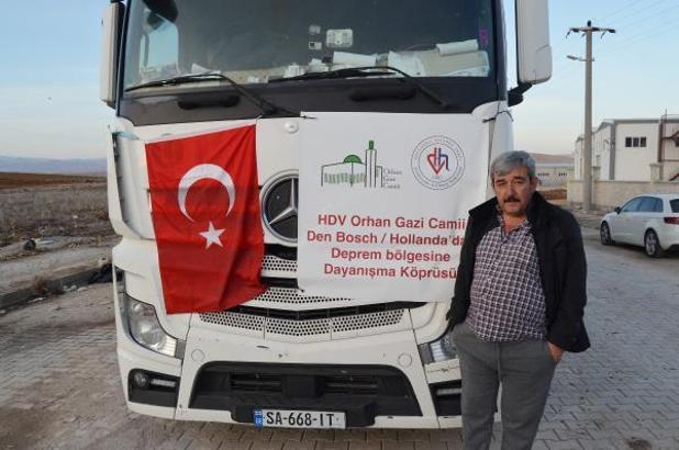 Kendi TIR’ıyla Hollanda’dan Elbistan’a yardım getirdi