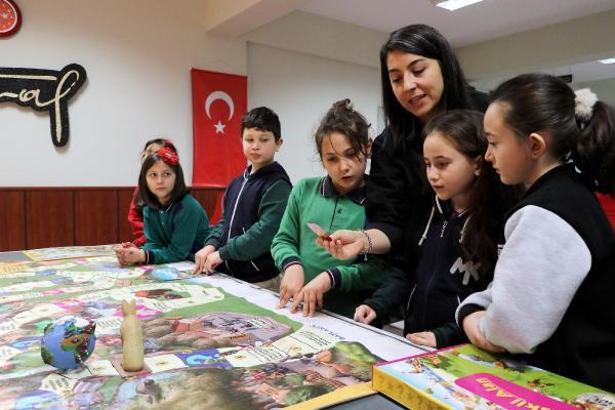 Çocuklara afetler için farkındalık sağlamayı amaçlayan eğitim seti Türkçeye çevrildi