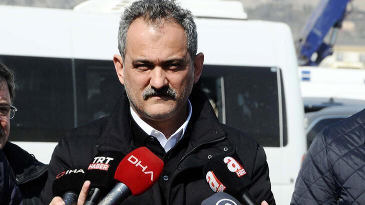 Bakan Özer: Deprem bölgesinden 202 bin 817 öğrenci nakledildi