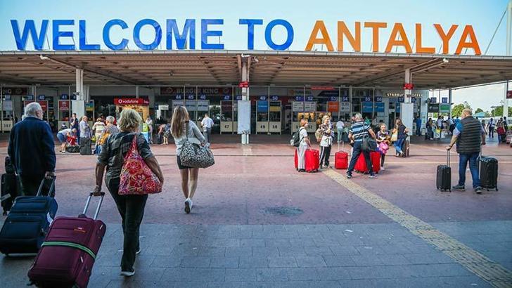 Antalya turizmi, yeni yıla da rekorla başladı