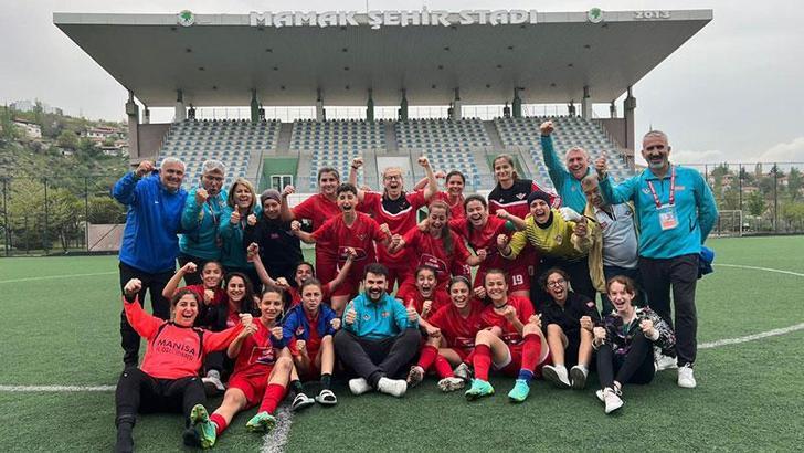 Somalı madencilerin duyarlı çocukları depremzedelerin de yaralarını saracak