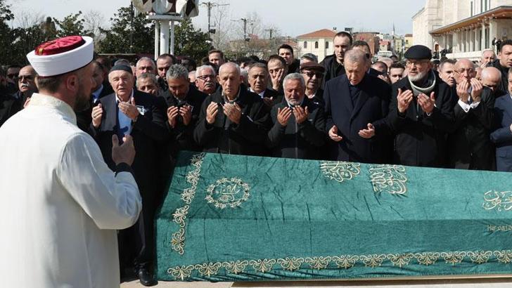 Cumhurbaşkanı Erdoğan iş insanı Kemal Coşkun'un cenazesine katıldı