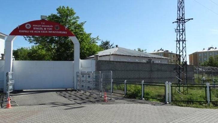 Bingöl'de depremde hasar gören cezaevi boşaltıldı