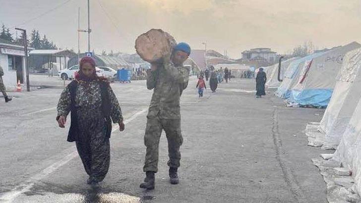 MSB'den Mehmetçiğe 'Seyit Onbaşı' benzetmesi