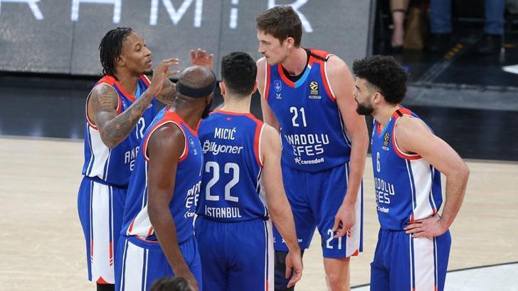 Anadolu Efes Play-Off hedefi için Partizan karşısında