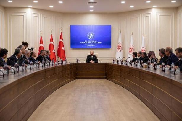 Bakan Bilgin: Taşeron sorununu adım adım çözeceğiz