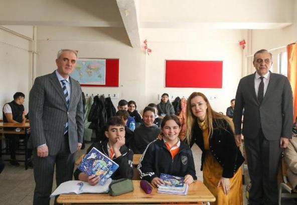 DEÜ'den Buca'da öğrencilere bilim dokunuşu