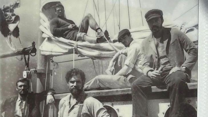 'Süpermen', Antalya'da çekilen filmden ilk kareyi paylaştı