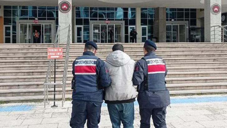 Edirne'de, 28 yıl hapis cezası bulunan firari hükümlü insan kaçakçısı yakalandı
