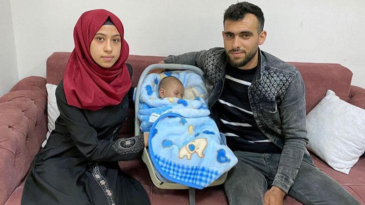 Enkazdan kurtarılan 2 bebek, 39 gün sonra ailelerine kavuştu