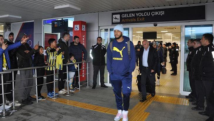 Fenerbahçe kafilesi Antalya'da