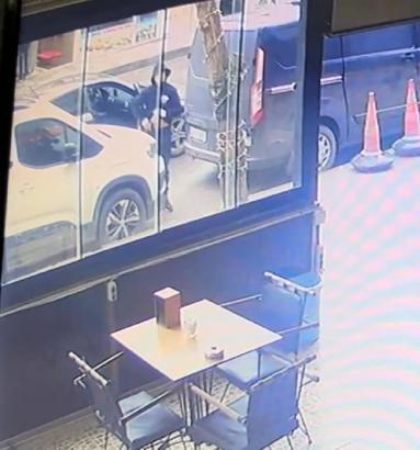 Ataşehir'de kafede silahlı çatışma kamerada