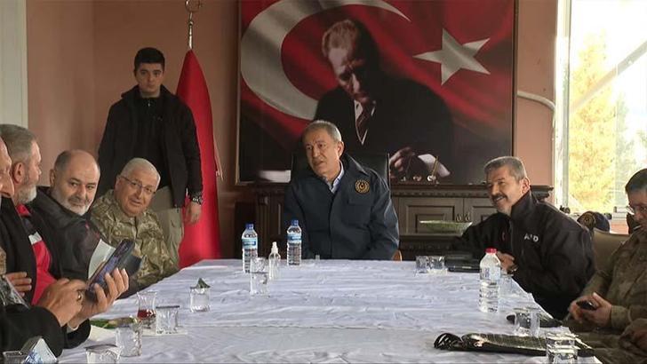 Bakan Akar: Mehmetçik son 2,5 ayda 306 teröristi etkisiz hale getirdi