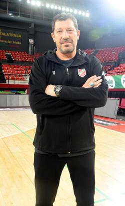 (ÖZEL) Pınar Karşıyaka'da Ufuk Sarıca gururlu