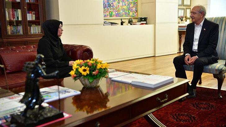 Kılıçdaroğlu, Sinan Ateş'in eşi Ayşe Ateş ile görüştü