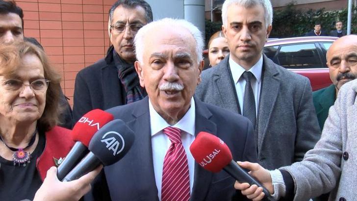 Doğu Perinçek imza verdi, imza istedi