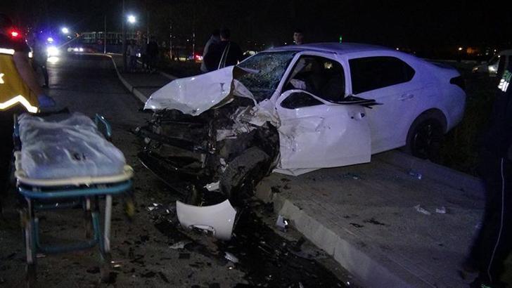 Gebze'de iki otomobil çarpıştı: 5 yaralı
