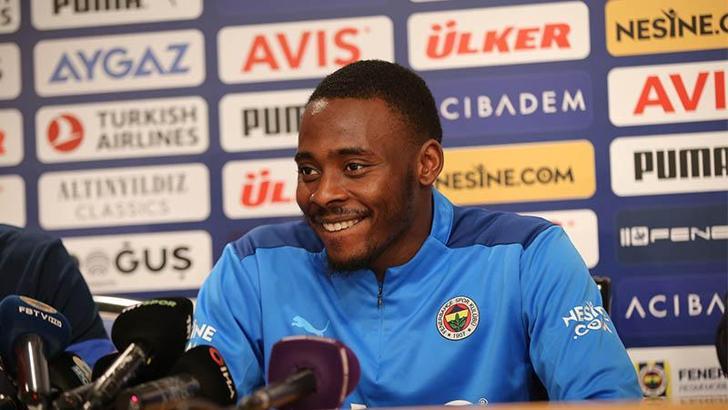 Bright Osayi-Samuel, ülkesinin milli takımında beğenileri topladı
