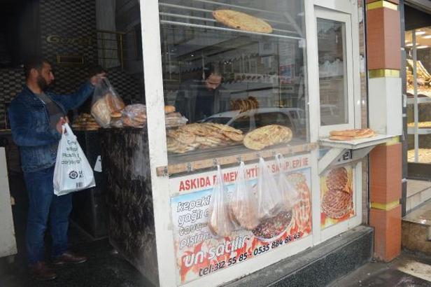 Osmanlı'nın 'askıda ekmek' geleneği Mardin’de yaşatılıyor