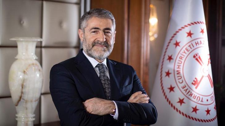Bakan Nebati: İhracat rekorları kırmaya devam ediyoruz