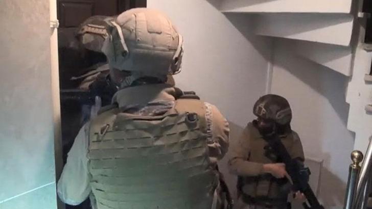 İstanbul'da 'Kökünü Kurutma' operasyonu: 26 gözaltı