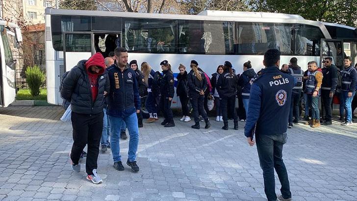 Samsun merkezli yasa dışı bahis operasyonunda 65 şüpheliden 31'i adliyede