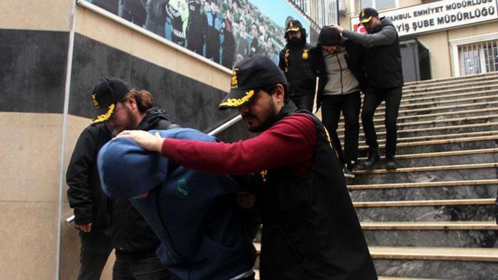 CHP İl Binası yakınında ateş edenler adliyeye sevk edildi