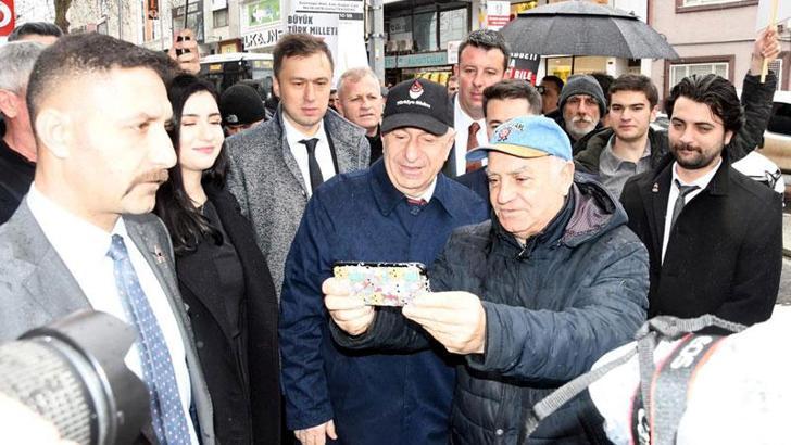 Ümit Özdağ: Gerekirse zorla tüm sığınmacıları vatanlarına yollayacağız