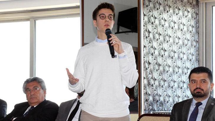 18 yaşındaki milletvekili adayı: Atatürk'ün açtığı yolda yürümeye devam edeceğim