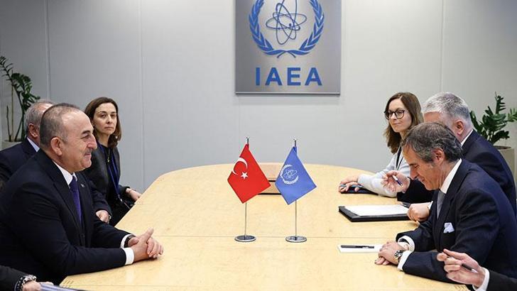 Çavuşoğlu, IAEA Direktörü Grossi ile görüştü