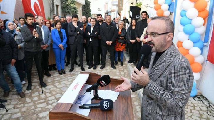 AK Parti'li Turan'dan Gökçeada'ya gelen Yunanistan DışiÅŸleri Bakanı Dendias'a Bozcaada daveti