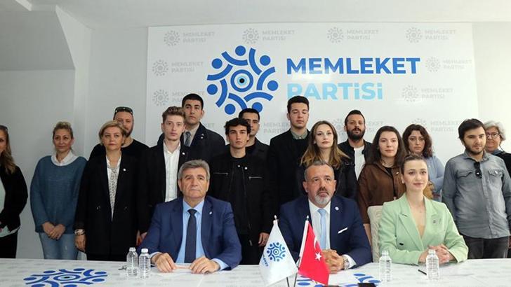 Edirne'de Memleket Partisi'nin çekilen milletvekili adayları gerekçelerini açıkladı