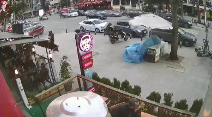Bağdat Caddesi'nde nefes kesen kovalamaca