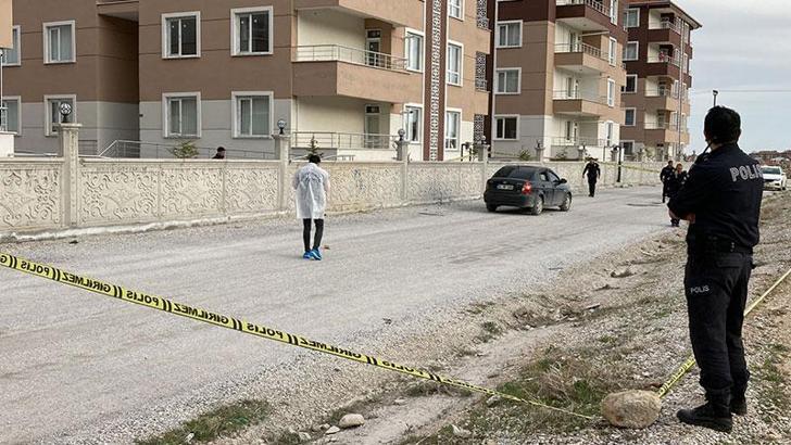 Husumetli komşularına tabanca ile ateş açtı: 1 ölü, 1 yaralı