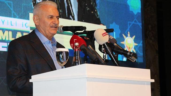Binali Yıldırım: Vatandaşın kararı, Türkiye'nin yeni yüzyılının geleceğini belirleyen karar olacak