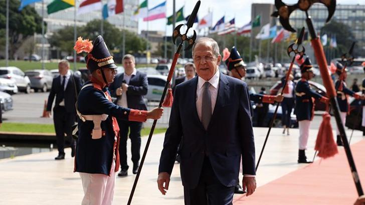 Lavrov: Çatışmanın en kısa sürede sona ermesini umuyoruz