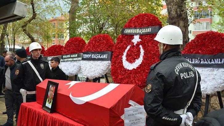 Şehit polis memuru Keskin, Elazığ'da son yolculuğuna uğurlandı