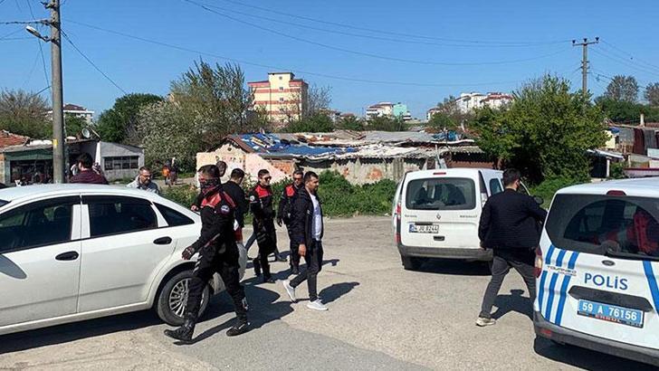 Tekirdağ'da polisler bayram şekeri dağıtırken ateş açıldı;  2 gözaltı